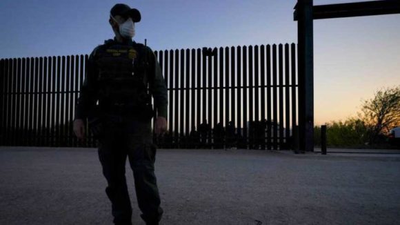 FUERTE INVERSION PARA RESOLVER REZAGO EN CASOS MIGRATORIOS EN EL SUR DE TEXAS